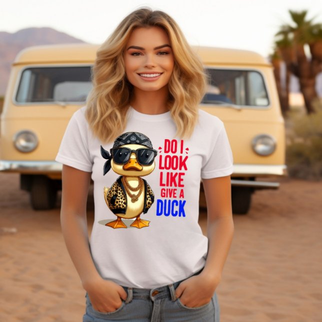 Dapper Duck Donning Shades und Bandana T-Shirt (Von Creator hochgeladen)