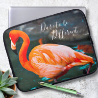 Dare to be Different Pink Flamingo Foto Moderne