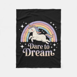 Dare to Dream Unicorn Rainbow Motivation Fleecedecke