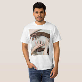 Dargestelltes T-Shirt