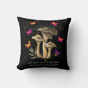 Dark Academia Aesthetic Cottagecore Mushroom Kissen
