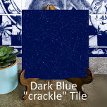 Dark Blue Crackle Glaze Navy Cobalt Dedham Delft Fliese<br><div class="desc">Diese dunkelmarinierte oder kobaltblaue Crackle-Glaze-Look Kachel hat einen Dekorationslook und koordiniert auch mit meinem Dedham Blue Rabbit Fliesen Wandgemälde. Dieses vielseitige Design ist in 4 1/4" und 6" Kacheln erhältlich und eignet sich hervorragend als Wohngestaltung-Akzent,  als Backsplash oder für andere Anwendungen. Originelles Kunstwerk & Design von Tuzi Williams.</div>
