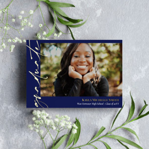 Dark Blue Gold Calligraphy Foto Abschluss Folieneinladung
