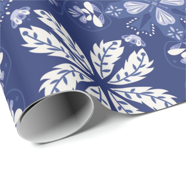 dark blue wrapping paper with a white butterfly geschenkpapier (Von Creator hochgeladen)