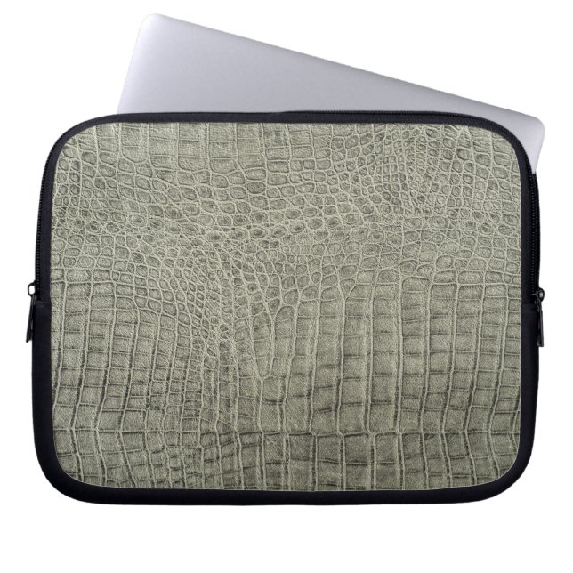 Dark Brown Crocodile Leather Textur Design Laptopschutzhülle (Vorderseite)