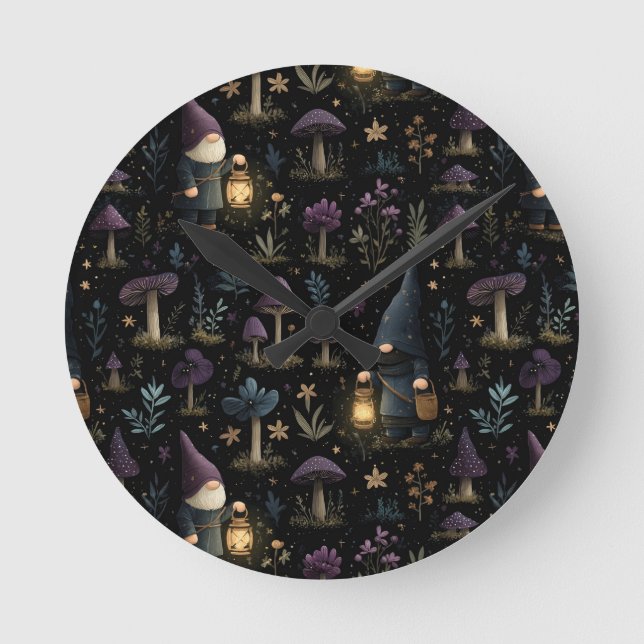 Dark Fantasy Gnome und Mushroom Pattern Runde Wanduhr (Vorderseite)