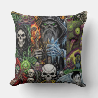 Dark Fantasy Horror Collage Throw Pillow | Sorcere Kissen