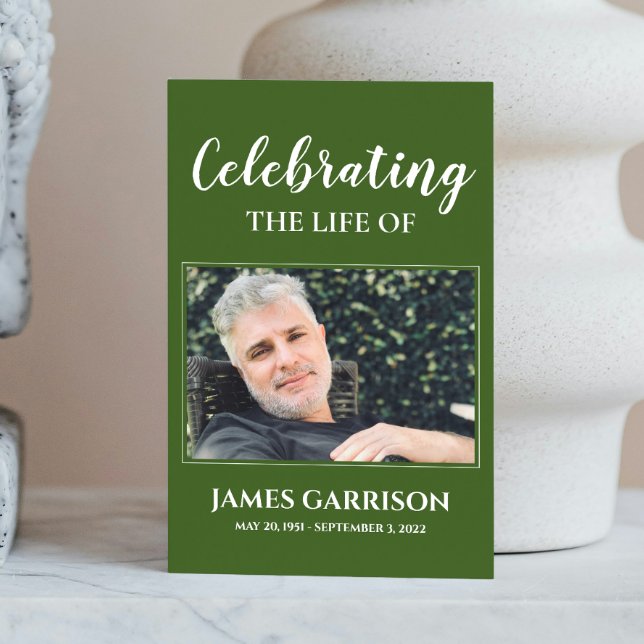 Dark Green Memorial Beerdigung Karte mit Foto (Von Creator hochgeladen)