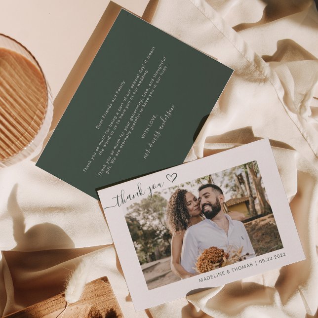 Dark Green Simple Foto Heart Script Wedding Dankeskarte (Von Creator hochgeladen)