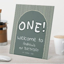 Dark Green Stripes 1st Birthday Welcome Sockelschild