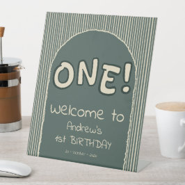 Dark Green Stripes 1st Birthday Welcome Sockelschild