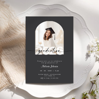 Dark Grey Graduation Invitation with Photo - 2026 Einladung
