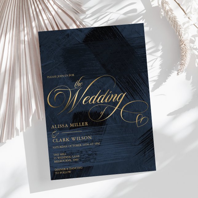 Dark Midnight Blue & Gold Moderne Painterly Weddin Einladung (Von Creator hochgeladen)