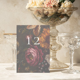 Dark Moody Baroque Florals Blume Hochzeit im Herbs Tischnummer