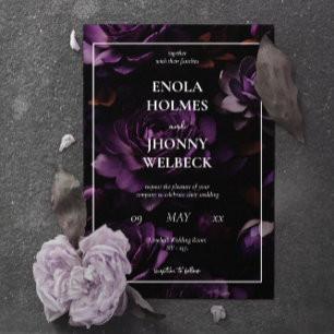 Dark Moody Lila Floral Wedding Einladung