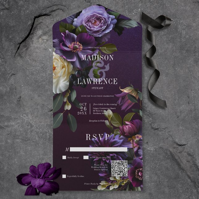 Dark Moody Lila & White Floral QR Code All In One Einladung (Dark Moody Purple & White Floral All In One Wedding Invitation with QR Code)