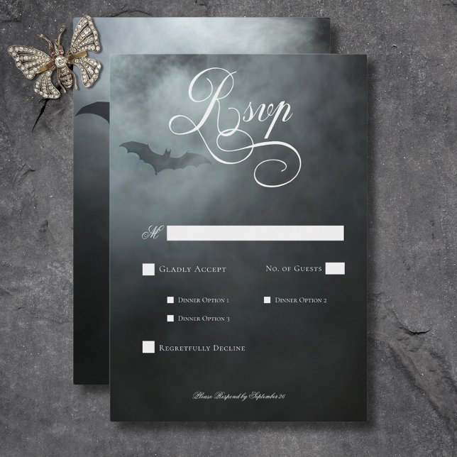 Dark Moody Midnight Bat & Fog Wedding Dinner RSVP Karte (Dark Moody Midnight Bat & Fog Wedding Dinner RSVP Card)