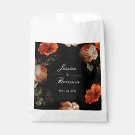 Dark Moody Romantic Floral Dutch Painterly Wedding Geschenktütchen