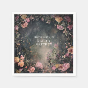 Dark Moody Romantic Floral Wedding Paare Namen Serviette