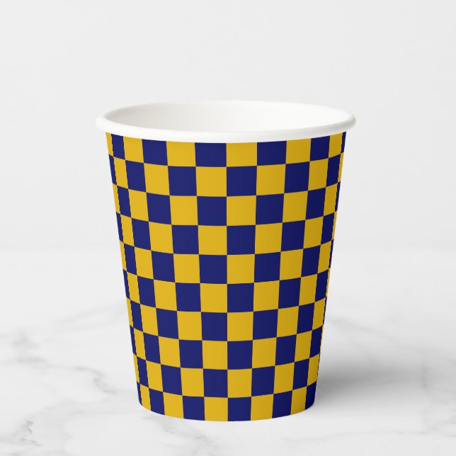 Dark Navy and Mustard Yellow Checkerboard Pappbecher (Vorderseite)