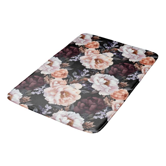 Dark Peonies Floral Pattern Badematte (Schrägansicht)