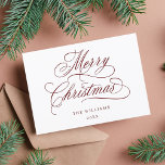 Dark Red Romantic Frohe Weihnachts-Script Flat Feiertagskarte<br><div class="desc">Die weihnachtliche Weihnachtsflachkarte besticht durch elegante und romantische Wirble Kalligraphie-Schriftzeichen mit einem winterlichen,  holzbeerigen Bouquet und eigenem Text auf der Rückseite. Für eine weiter gehende Anpassung dieses Designs klicken Sie bitte auf den BUTTON BLAU DESIGN TOOL oben!</div>