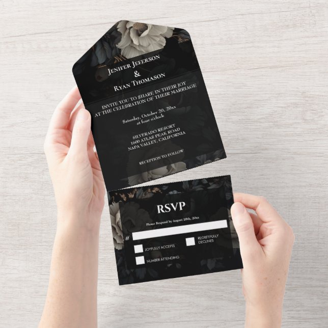 Dark Romantic Floral Gothic Wedding All In One Einladung (Abreißen)