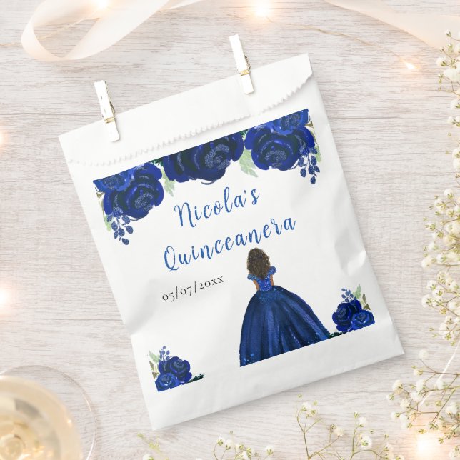 Dark Skin Princess Navy Floral Quinceanera Geschenktütchen (Ausgeschnitten)