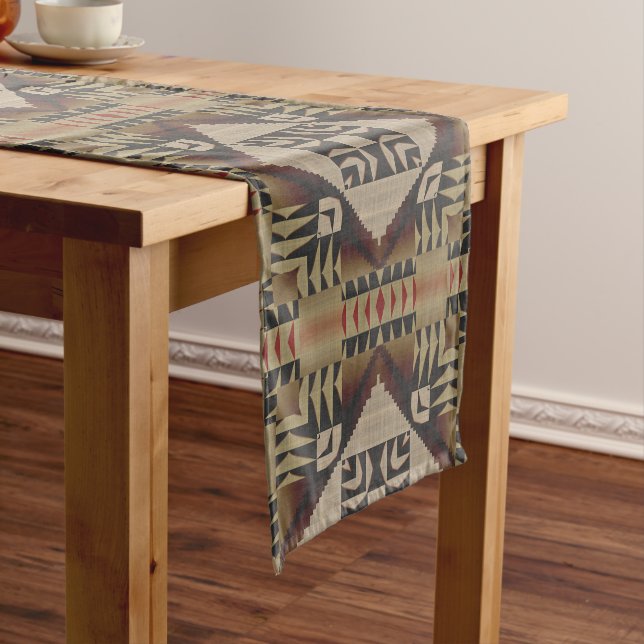 Dark Tan Taupe Brown Red Black Tribal Art Mittelgroßer Tischläufer (Beispiel)
