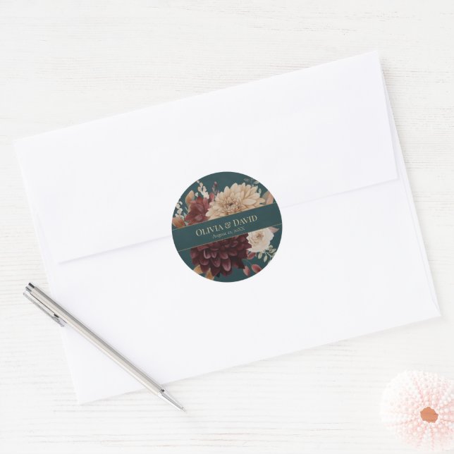 Dark Teal Floral Gothic Wedding Round Sticker (Umschlag)