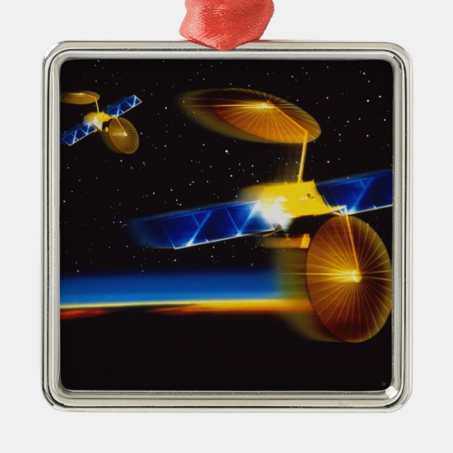 Darstellung von Satelliten über den Horizont der E Silbernes Ornament (Vorne)