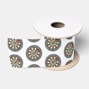 Dart Board auf Weiß Satinband