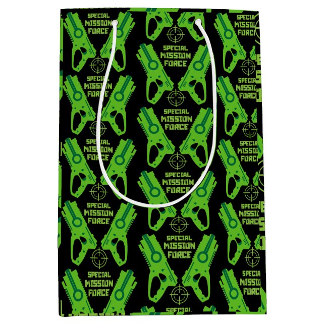 Dart Gun Battle Birthday Mittlere Geschenktüte (Vorderseite)