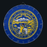 Dartboard mit Flagge von Nebraska, USA Dartscheibe<br><div class="desc">Bringen Sie eine Touch Nebraska Stolz in Ihr Spielzimmer mit unserem exklusiven Dartboard mit der Fahne von Nebraska! Dieses Dartboard ist mehr als nur ein Spielzeug, es ist eine Feier des Erbes und kulturellen Stolzes Nebraskas. Jedes Dartboard zeichnet sich durch ein lebendiges Drucken der Nebraska-Staatsflagge aus, was es zu einer...</div>