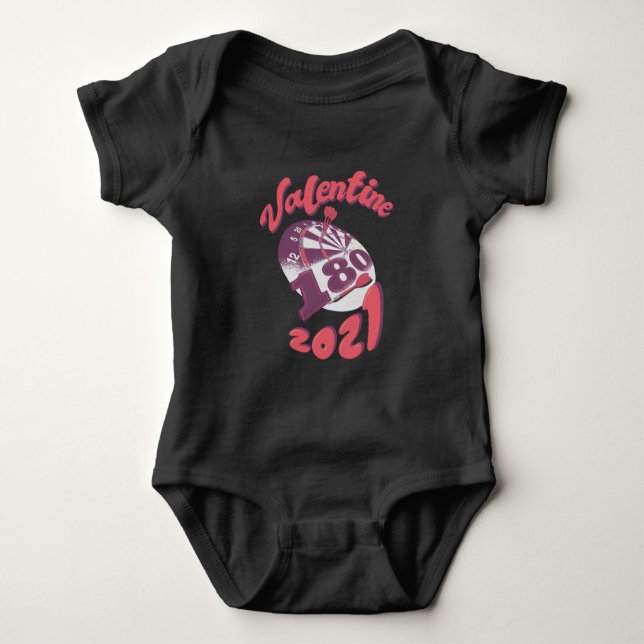 Darts ist mein Valentine 2021 Baby Strampler (Vorderseite)