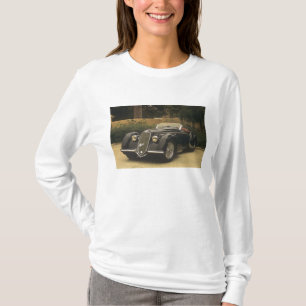 Das Alfa Romeo 8C 2900B ist und sehr ein sehr T-Shirt