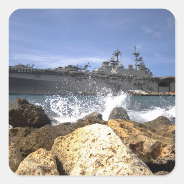 Das Amphibienschiff USS Kearsarge Quadratischer Aufkleber (Vorderseite)