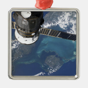Das angekoppelte Raumfahrzeug des Fortschritts 22 Silbernes Ornament