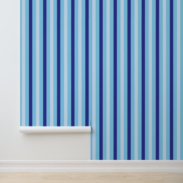 Das Badezimmer ist blau und türkisfarben. Tapete (Anwendung)