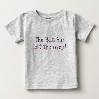 Das Brötchen hat den Ofen verlassen! Baby T-shirt