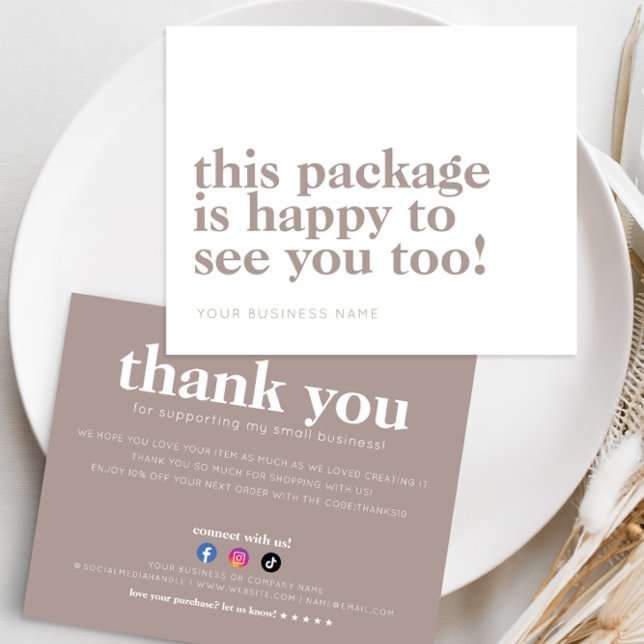 Das Budget-Paket freut sich, Sie bei Ihrem Unterne (Von Creator hochgeladen)