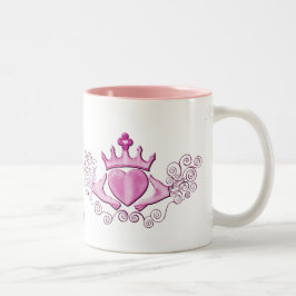 Das Claddagh (rosa) Zweifarbige Tasse