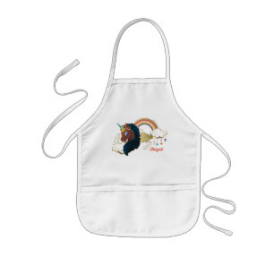 Das Design von Regenbogen und Wolken im Einhorn Kinderschürze