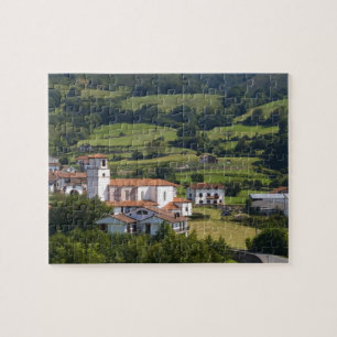 Das Dorf Amaiur im Baztan Valley of