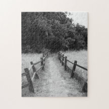 Das ein weniger gereiste Schwarzweiss-Puzzlespiel