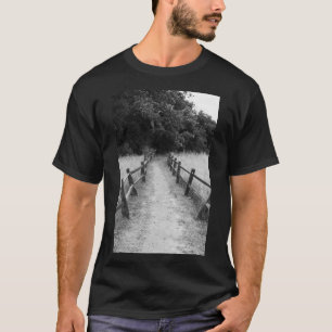 Das ein weniger gereiste T-Shirt