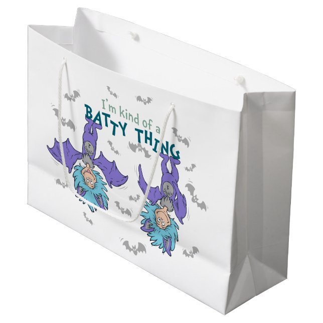Das eine ist eine Art Batty-Sache Große Geschenktüte (Vorderseite Schrägansicht)