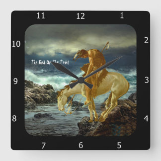 DAS ENDE DES PILLOW QUADRATISCHE WANDUHR