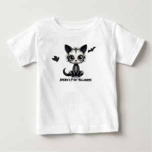 Das erste Halloween des Babys. Katze große Augen. Baby T-shirt