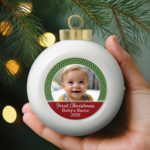 Das erste Weihnachtsfest des Babys - Rot und Grün Keramik Kugel-Ornament